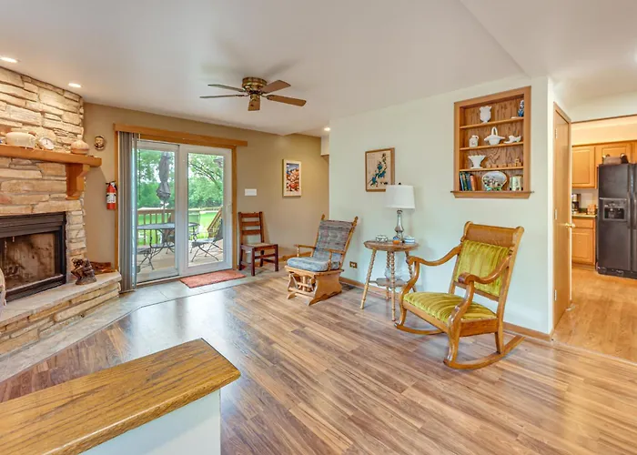 Fall Escape! Waterfront Chain O'lakes Hideaway Spring Grove